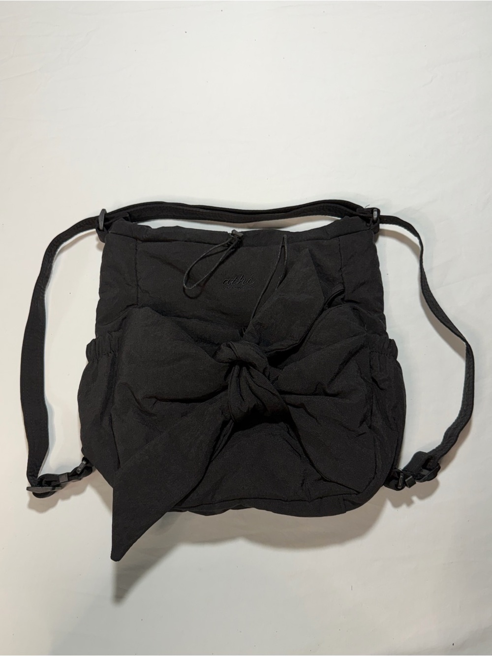 athé vanessabruno black ribbon Lebong Bag